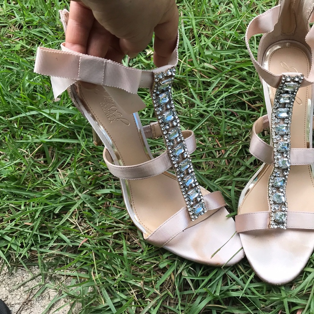 Jewel Badgley Mischka heels Sz 8.5 - Picture 4 of 7